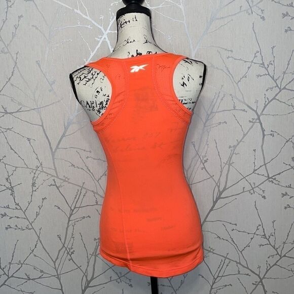 Reebok Play Dry Racerback top, Size XS‎ - Picture 2 of 5
